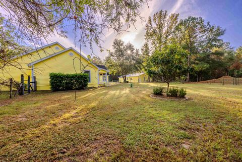 A home in Crawfordville