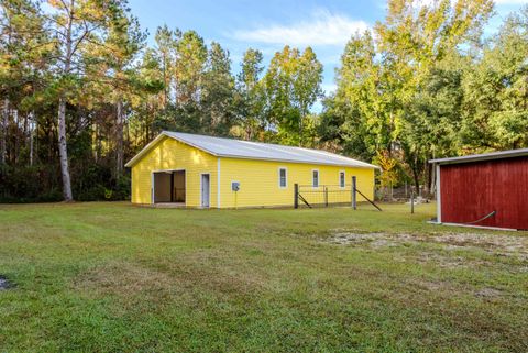 A home in Crawfordville