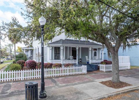 Tiny photo for 231 SW Rutledge Street, Madison, FL 32340 (MLS # 397955)