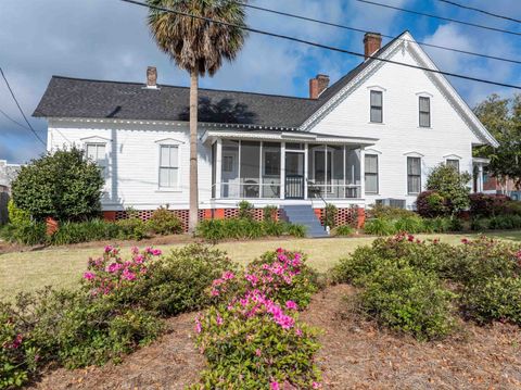 Tiny photo for 231 SW Rutledge Street, Madison, FL 32340 (MLS # 397955)