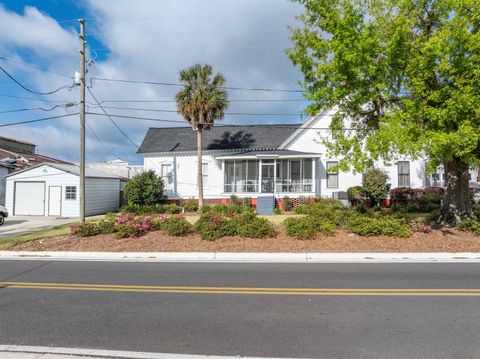 Tiny photo for 231 SW Rutledge Street, Madison, FL 32340 (MLS # 397955)