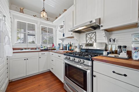 Tiny photo for 231 SW Rutledge Street, Madison, FL 32340 (MLS # 397955)