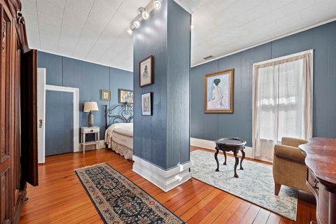 Tiny photo for 231 SW Rutledge Street, Madison, FL 32340 (MLS # 397955)