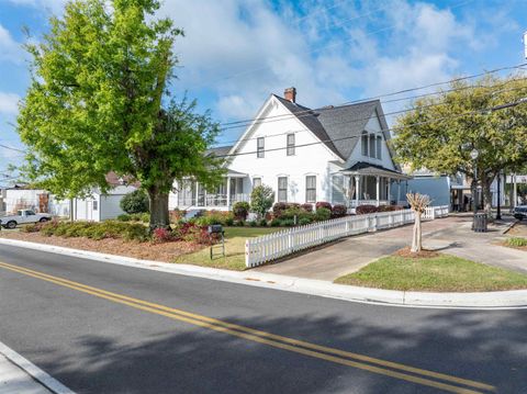 Tiny photo for 231 SW Rutledge Street, Madison, FL 32340 (MLS # 397955)