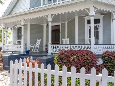 Photo of 231 SW Rutledge Street, Madison, FL 32340 (MLS # 397955)