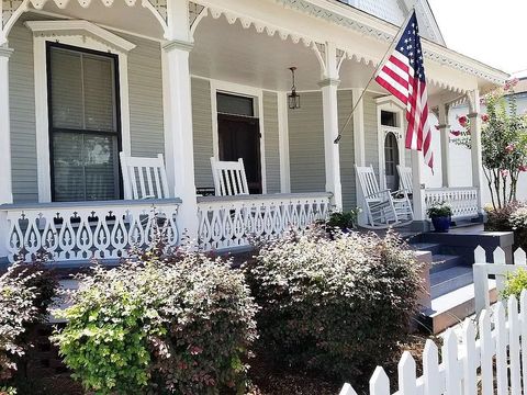 Tiny photo for 231 SW Rutledge Street, Madison, FL 32340 (MLS # 397955)