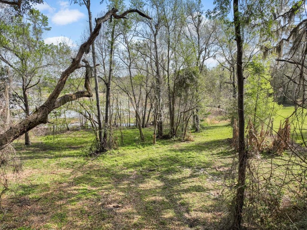 Photo of Lot 7 Grandview Court, Tallahassee, FL 32303 (MLS # 395221)