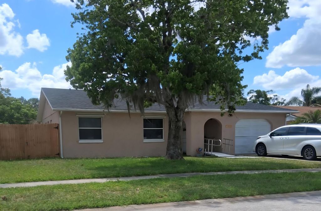 Photo of 5014 Edmee Circle, Other Florida, FL 32822 (MLS # 400348)