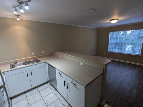 Tiny photo for 729 Wailes Street, Tallahassee, FL 32310 (MLS # 392315)