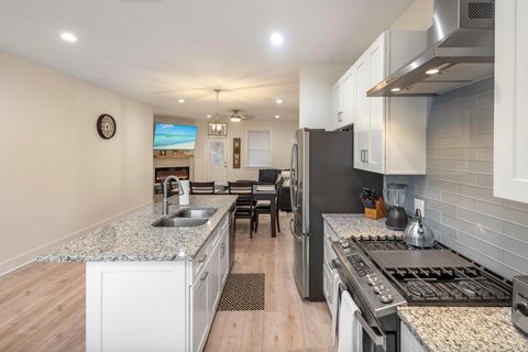 Tiny photo for 1577 Metropolitan Blvd #4, Tallahassee, FL 32308 (MLS # 392010)