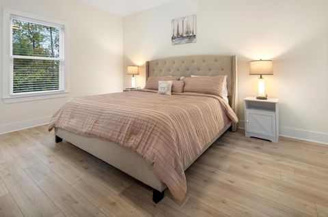 Tiny photo for 1577 Metropolitan Blvd #4, Tallahassee, FL 32308 (MLS # 392010)