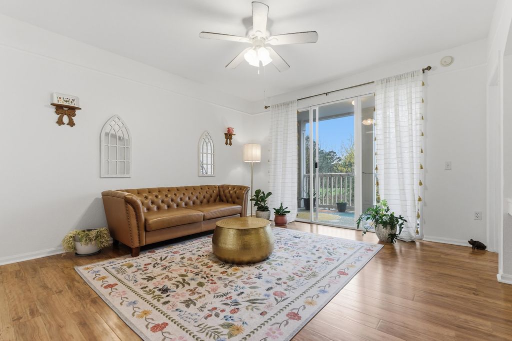 Photo of 2801 Chancellorsville Drive #1226, Tallahassee, FL 32312 (MLS # 397436)