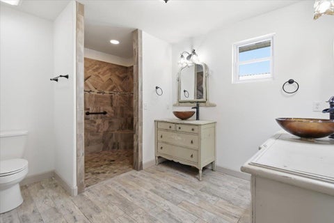 Tiny photo for 4567 Loren Henderson Rd RD, Perry, FL 32347 (MLS # 401774)