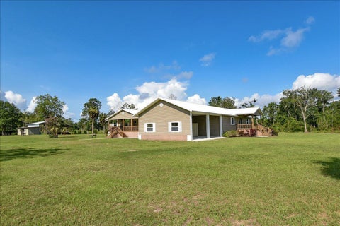 Tiny photo for 4567 Loren Henderson Rd RD, Perry, FL 32347 (MLS # 401774)