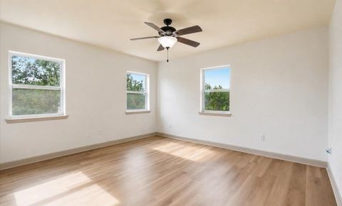 Tiny photo for 4567 Loren Henderson Rd RD, Perry, FL 32347 (MLS # 401774)