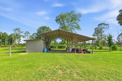 Tiny photo for 4567 Loren Henderson Rd RD, Perry, FL 32347 (MLS # 401774)