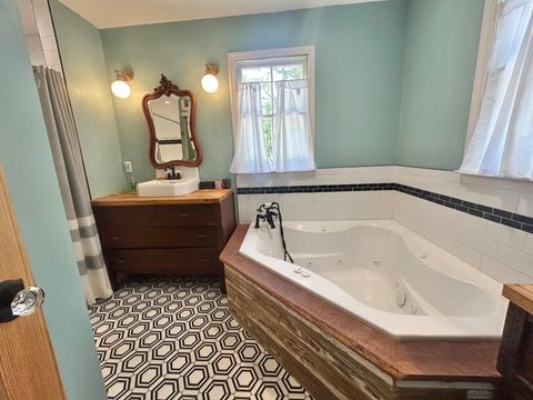 Tiny photo for 625 E WASHINGTON Street, Monticello, FL 32344 (MLS # 398052)