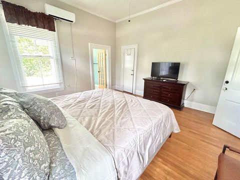 Tiny photo for 625 E WASHINGTON Street, Monticello, FL 32344 (MLS # 398052)