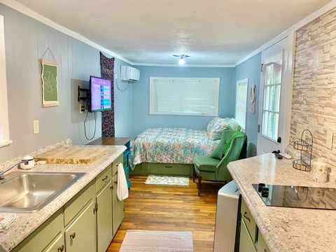 Tiny photo for 625 E WASHINGTON Street, Monticello, FL 32344 (MLS # 398052)