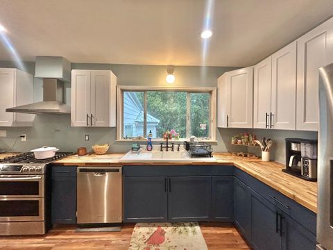 Tiny photo for 625 E WASHINGTON Street, Monticello, FL 32344 (MLS # 398052)