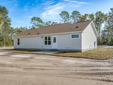 A home in Crawfordville