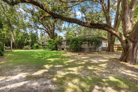 Tiny photo for 2002 Trescott Drive, Tallahassee, FL 32308 (MLS # 389978)