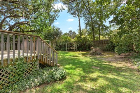 Tiny photo for 2002 Trescott Drive, Tallahassee, FL 32308 (MLS # 389978)