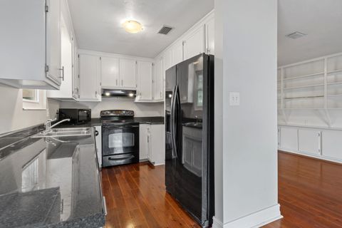 Tiny photo for 2002 Trescott Drive, Tallahassee, FL 32308 (MLS # 389978)