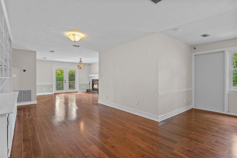 Tiny photo for 2002 Trescott Drive, Tallahassee, FL 32308 (MLS # 389978)