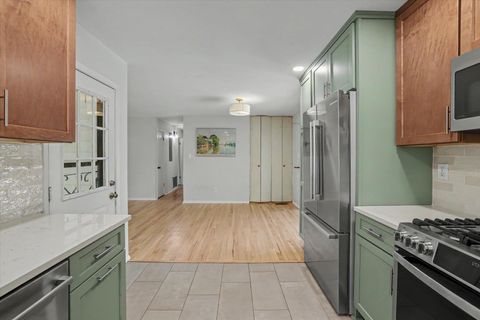 Tiny photo for 408 CAMBRIDGE Drive, Tallahassee, FL 32304 (MLS # 400068)