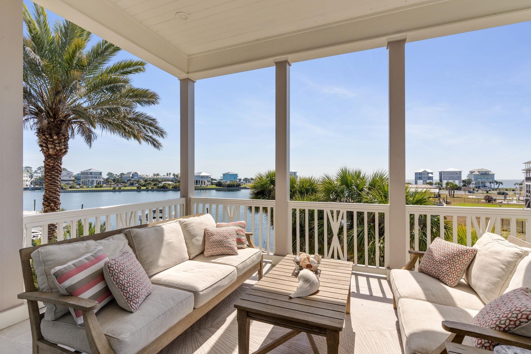 23 WALKER CREEK Drive