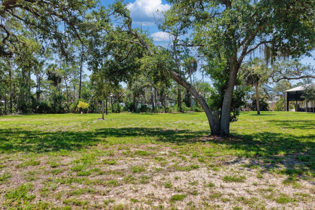 Photo of 303 NW Second Street, Steinhatchee, FL 32359 (MLS # 401771)