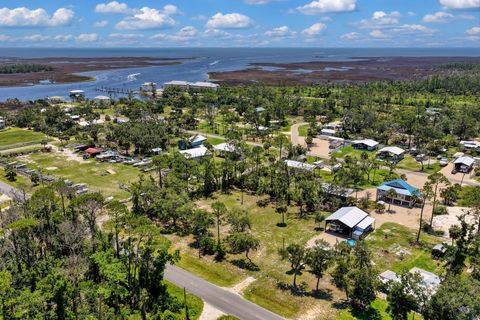 Tiny photo for 303 NW Second Street, Steinhatchee, FL 32359 (MLS # 401771)