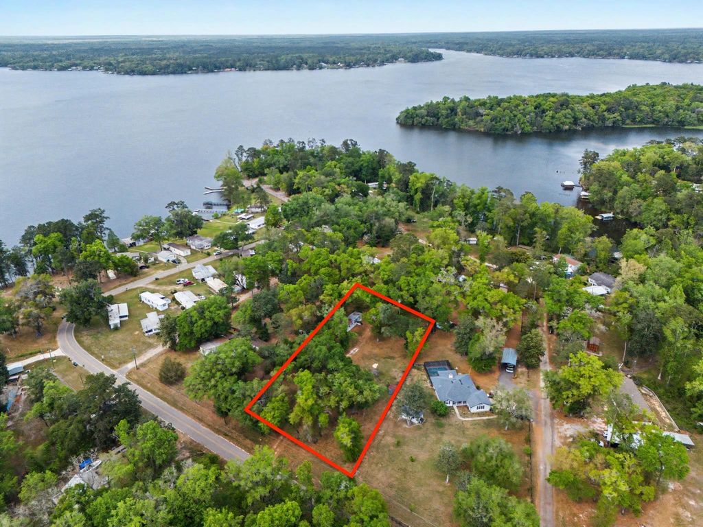 Photo of 2901 BEN STOUTAMIRE Road, Tallahassee, FL 32310 (MLS # 398282)