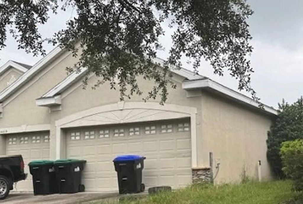 Photo of 14639 Grand Cove Drive, Other Florida, FL 32837 (MLS # 395171)