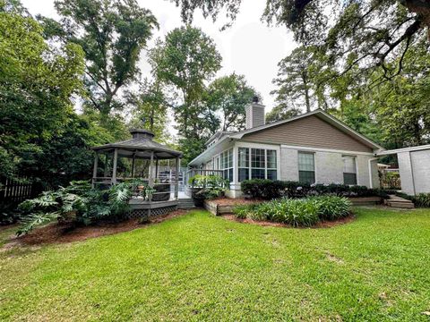 Tiny photo for 2224 Glenwood Lane, Tallahassee, FL 32308 (MLS # 387637)