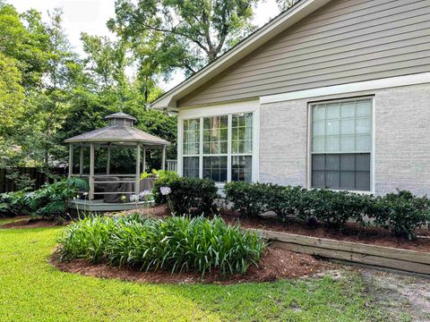 Tiny photo for 2224 Glenwood Lane, Tallahassee, FL 32308 (MLS # 387637)
