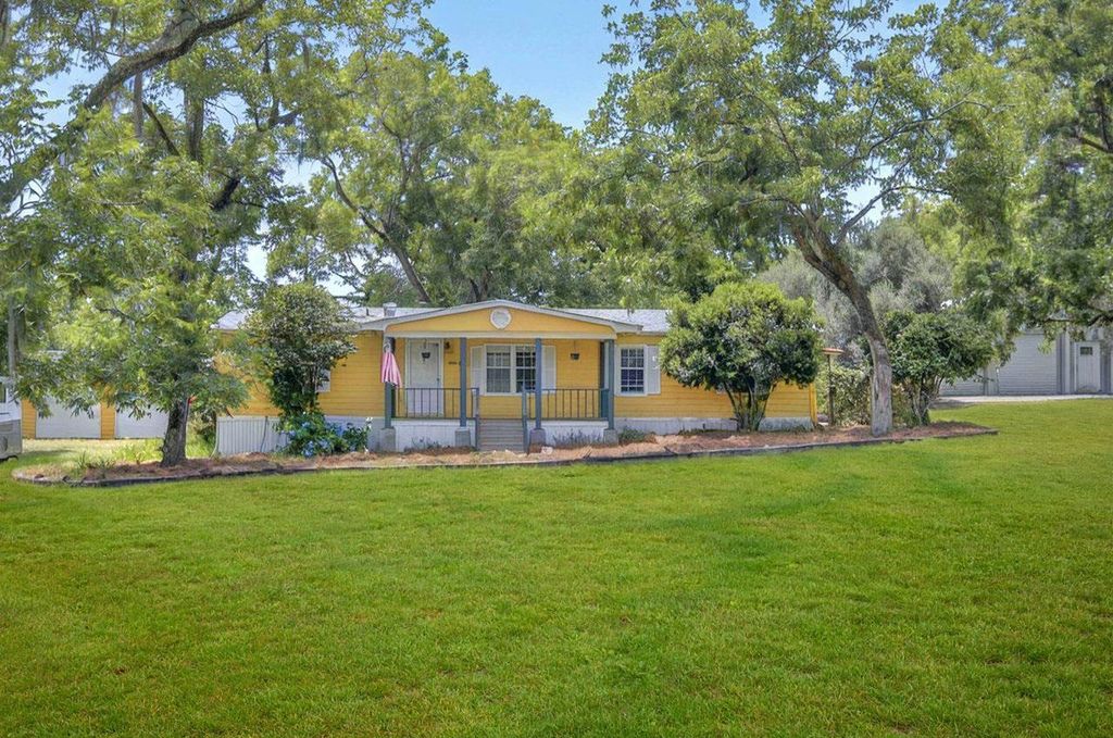 Photo of 952 Turney Anderson Road, Monticello, FL 32344 (MLS # 391420)