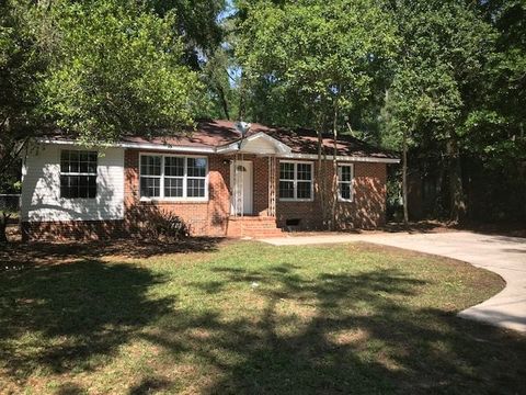 Photo of 2306 W Tennessee Street, Tallahassee, FL 32304 (MLS # 394601)