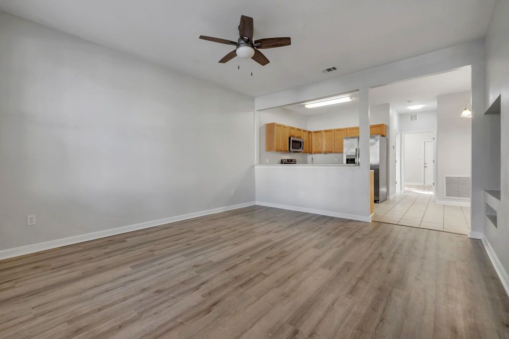 Photo of 2014 Midyette Road #207, Tallahassee, FL 32301 (MLS # 394940)