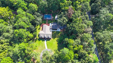 A home in TALLAHASSEE