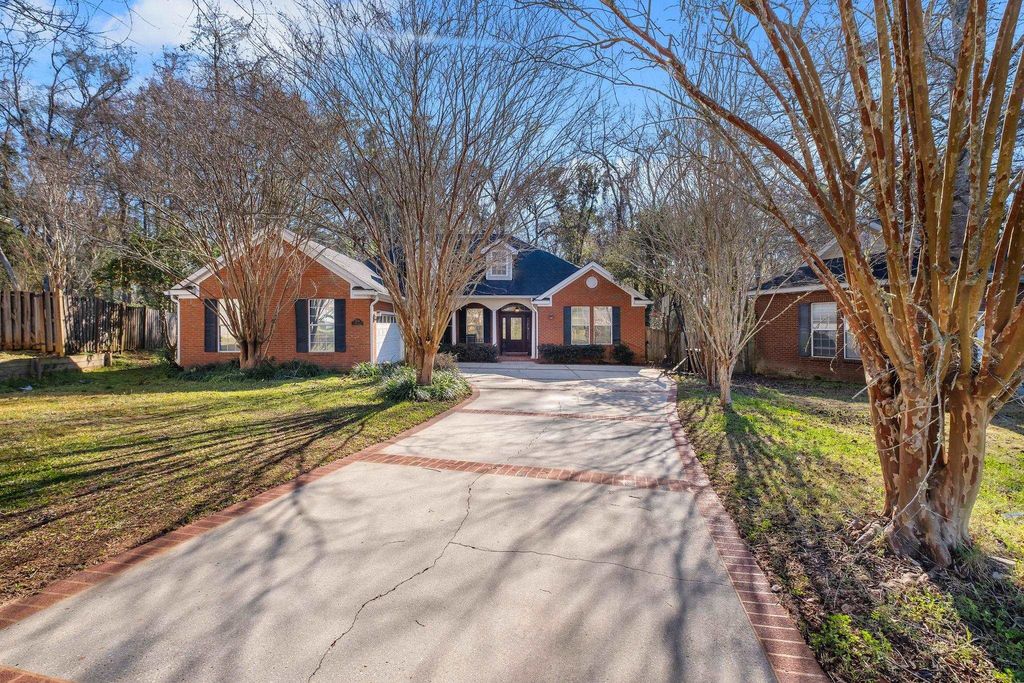 Photo of 1250 Sandler Ridge Road, Tallahassee, FL 32317 (MLS # 396638)
