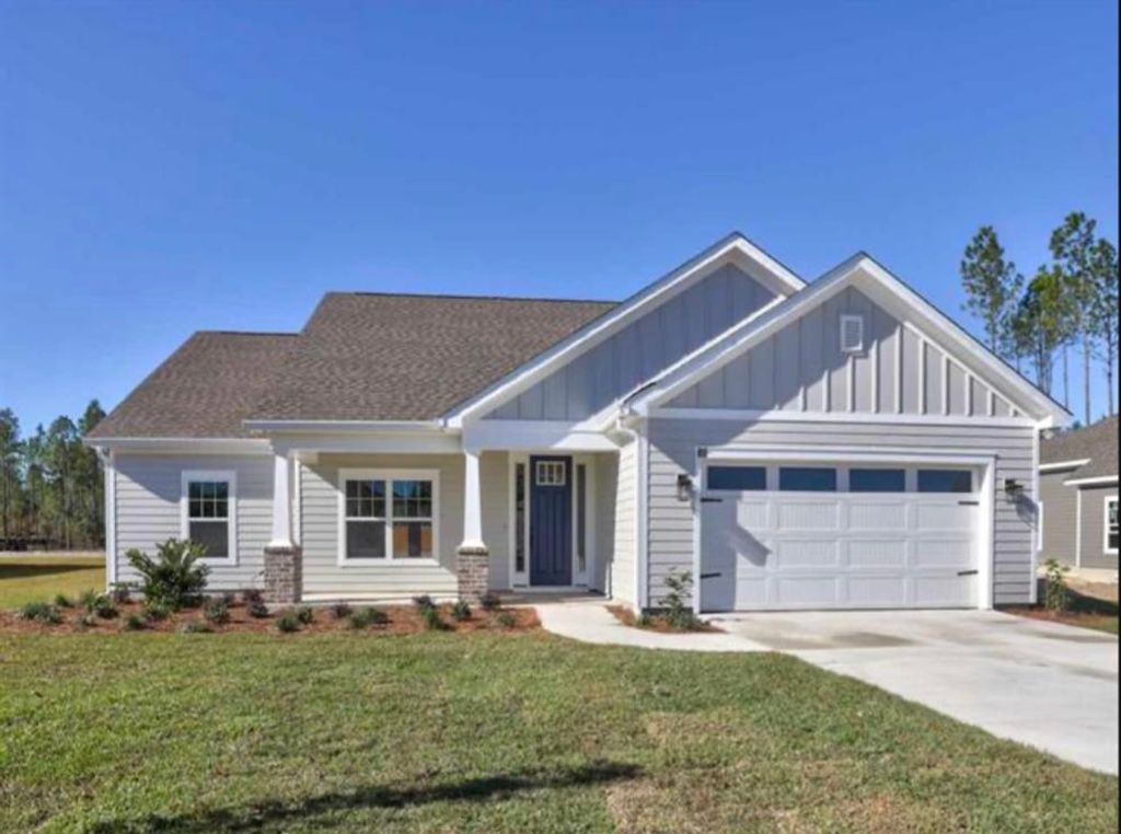 Photo of 15 Kensington Court, Crawfordville, FL 32327 (MLS # 395362)