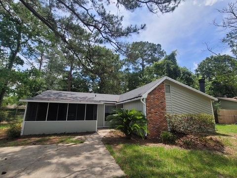 Photo of 3209 Hester Drive, Tallahassee, FL 32309 (MLS # 400305)