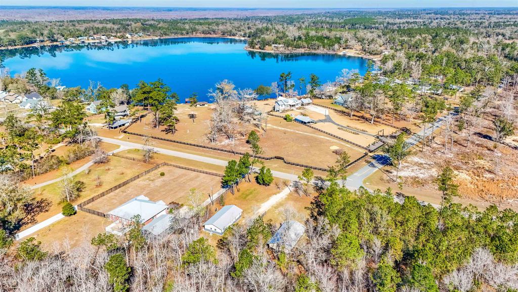 Photo of 11963 NW Lake Mystic Lee Duggar Road, Bristol, FL 32321 (MLS # 396581)