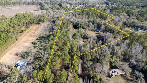 Tiny photo for 8702 Miles Johnson Road, Tallahassee, FL 32309 (MLS # 395212)