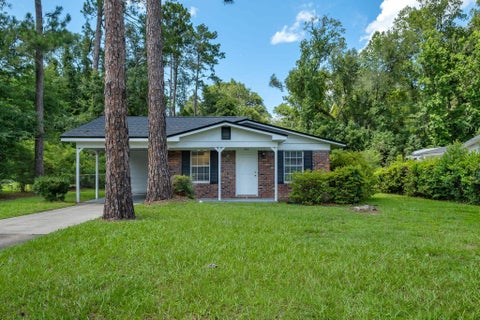 Tiny photo for 428 Dupont Drive, Tallahassee, FL 32305 (MLS # 401628)