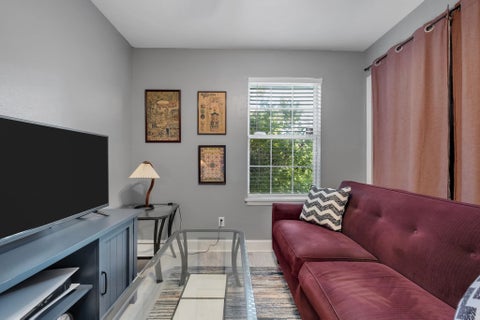 Tiny photo for 428 Dupont Drive, Tallahassee, FL 32305 (MLS # 401628)