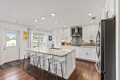 Tiny photo for 2908 Tyron Circle, Tallahassee, FL 32309 (MLS # 395304)