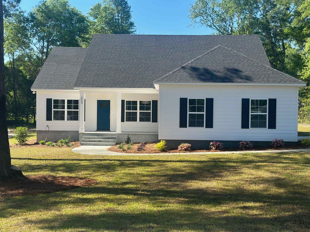 Photo of 2032 Lexington Avenue, Bainbridge, GA 39817 (MLS # 394888)
